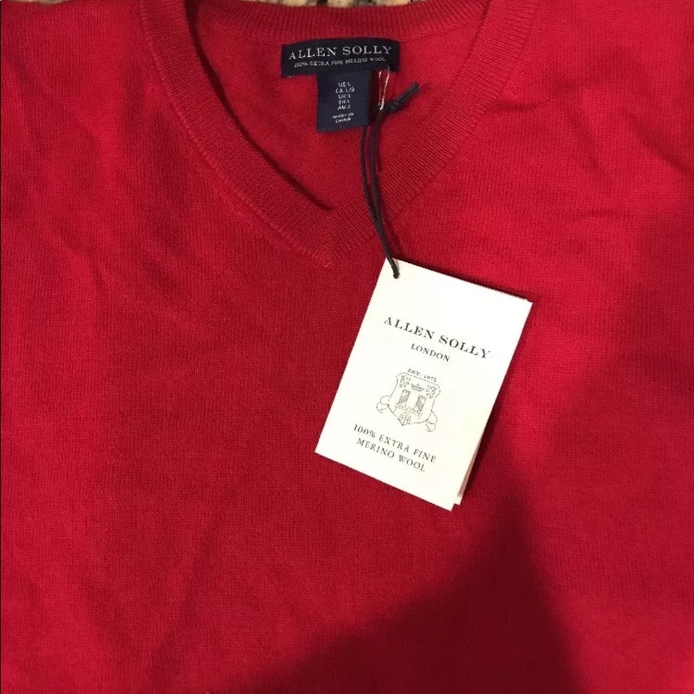 ALLEN SOLLY London 100% MERINO WOOL V Neck Red